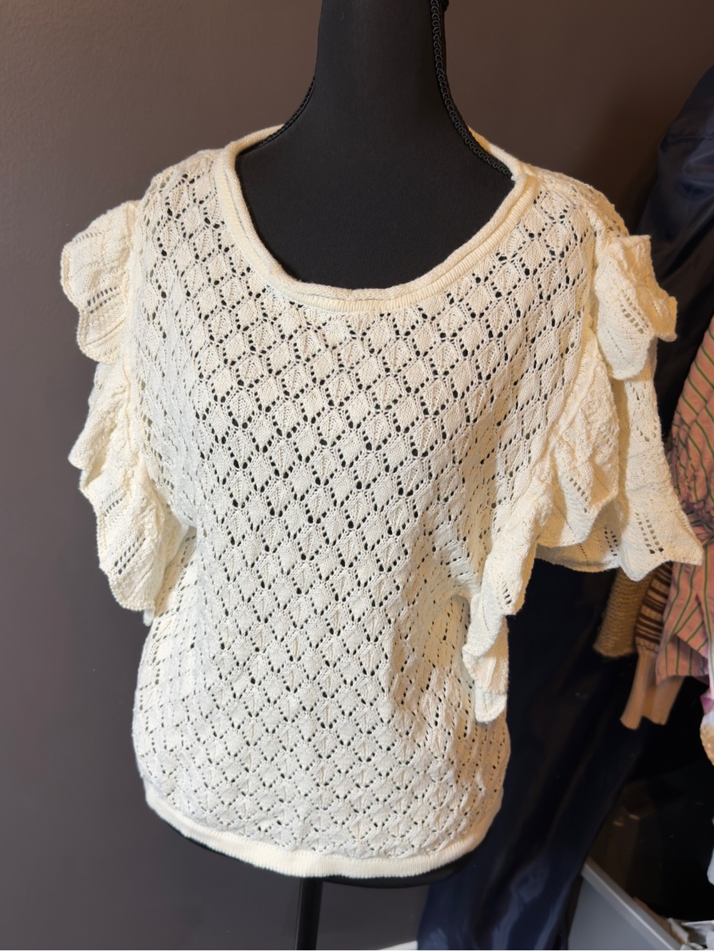 entro Cream Openwork Ruffle-Sleeve Knit Top